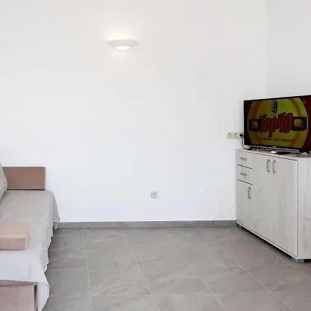 Lada By Interhome بيت للعطل